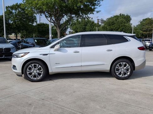 Used 2019 Buick Enclave Avenir w/ Avenir Technology Package image 3
