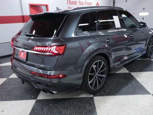 Used 2020 Audi SQ7 Prestige w/ Prestige Package image 7