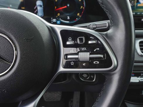 Used 2022 Mercedes-Benz GLE 350 4MATIC image 24