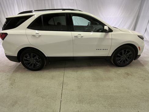 Certified 2023 Chevrolet Equinox RS image 12
