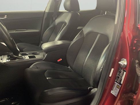 Used 2019 Kia Optima S w/ S Panoramic Sunroof Package FWD image 10