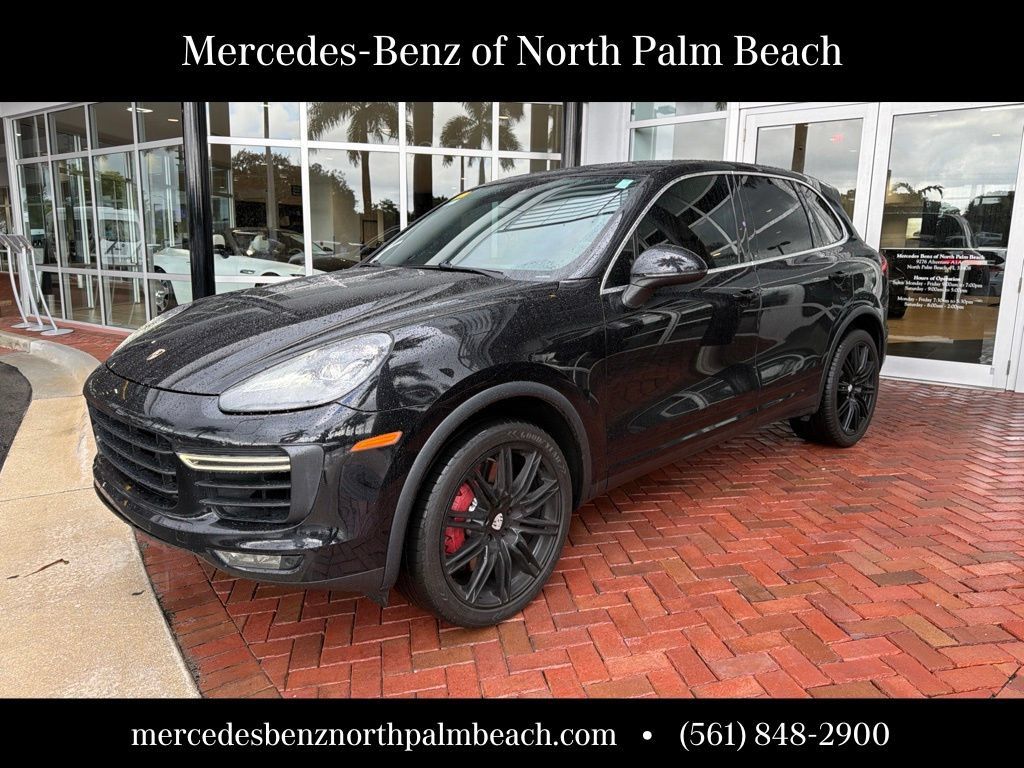 Used 2016 Porsche Cayenne Turbo AWD/4WD image 1
