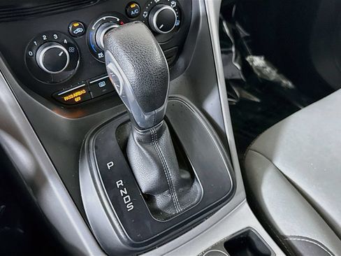 Used 2015 Ford Escape SE FWD image 16