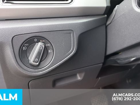 Used 2018 Volkswagen Atlas SEL AWD/4WD image 17