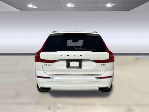 Used 2019 Volvo XC60 T5 Inscription w/ Protection Package FWD image 10
