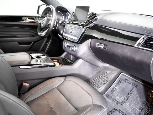 Used 2019 Mercedes-Benz GLE 43 AMG 4MATIC Coupe image 41