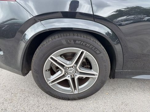 Used 2025 Mercedes-Benz GLE 53 AMG 4MATIC image 7