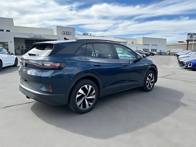 Used 2023 Volkswagen ID.4 Pro AWD/4WD image 3