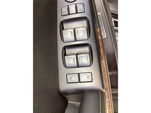 Used 2016 Chevrolet Tahoe LTZ AWD/4WD image 38
