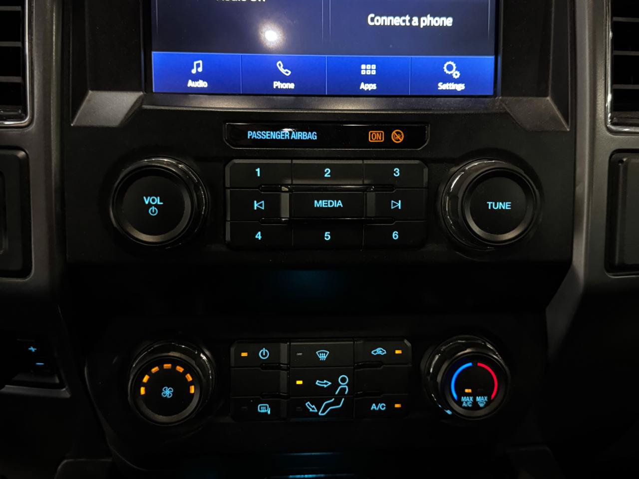 Used 2022 Ford F250 XLT w/ XLT Value Package AWD/4WD image 26