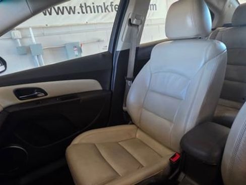 Used 2015 Chevrolet Cruze LTZ w/ Sun, Sound and Sport Package image 20