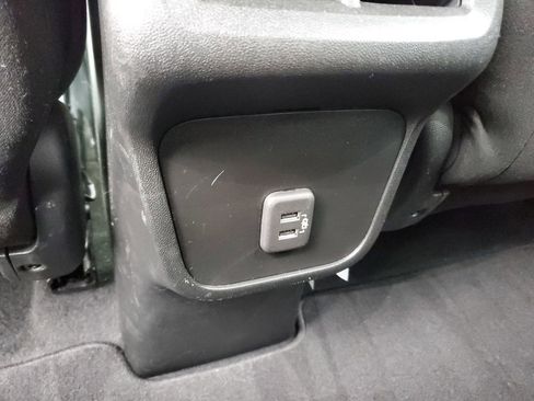 Used 2021 Chevrolet Equinox LT image 10