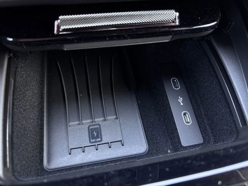 New 2026 Porsche Cayenne image 21