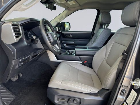 Used 2023 Toyota Tundra SR5 w/ SR5 Premium Package RWD image 10