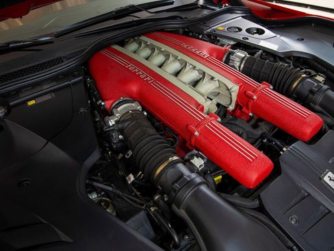 Certified 2015 Ferrari F12 Berlinetta RWD image 28