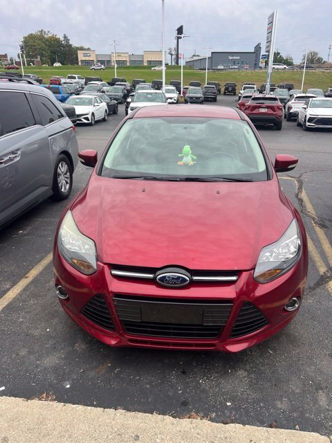 Used 2014 Ford Focus Titanium FWD image 2