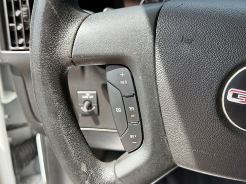 Used 2021 GMC Savana 2500 w/ Driver Convenience Package image 24
