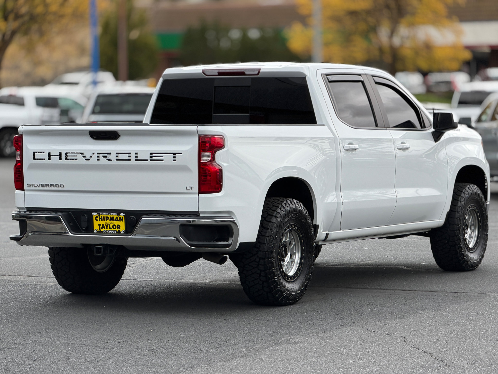 Used 2023 Chevrolet Silverado 1500 LT w/ Leather Package AWD/4WD image 20
