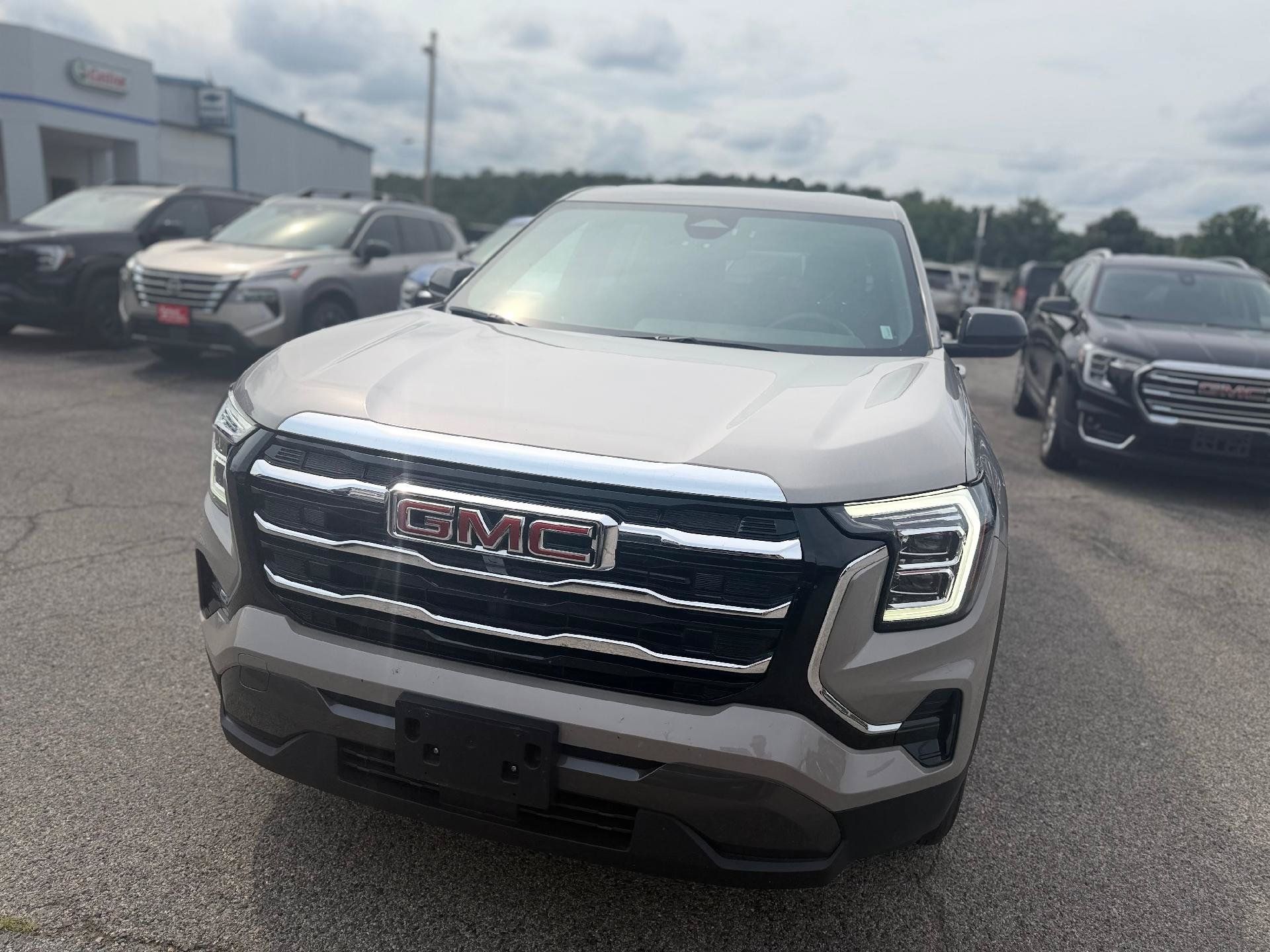 Used 2026 GMC Terrain Elevation AWD/4WD image 8