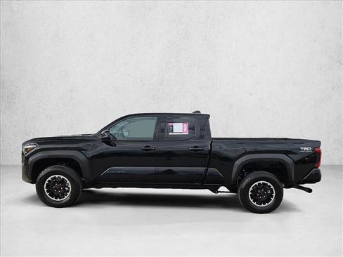 Used 2025 Toyota Tacoma TRD Off-Road image 8