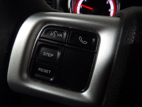 Used 2015 Dodge Grand Caravan American Value Package w/ UConnect Hands-Free Group image 15