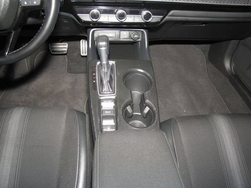 Certified 2024 Honda Civic Sport image 15