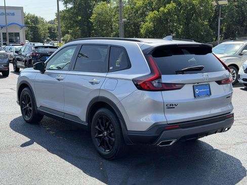 Certified 2026 Honda CR-V Sport image 3