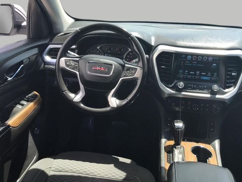 Used 2019 GMC Acadia SLE w/ GMC Pro Grade Package AWD/4WD image 6
