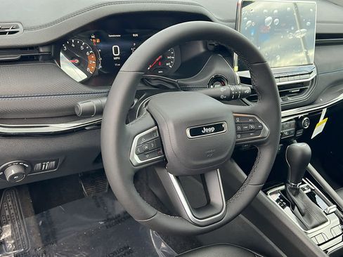 New 2026 Jeep Compass Limited image 10