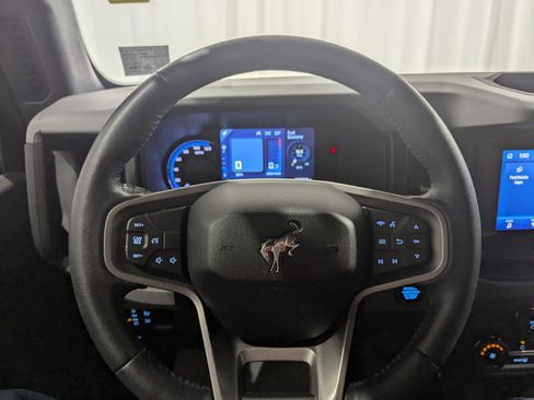 Used 2023 Ford Bronco Big Bend image 19