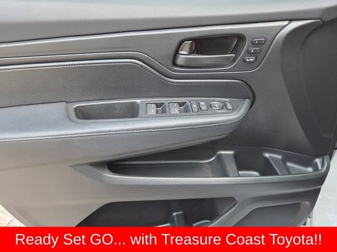 Used 2024 Honda Odyssey Sport image 30