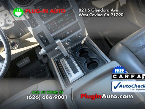 Used 2004 HUMMER H2 w/ Preferred Equipment Group image 18