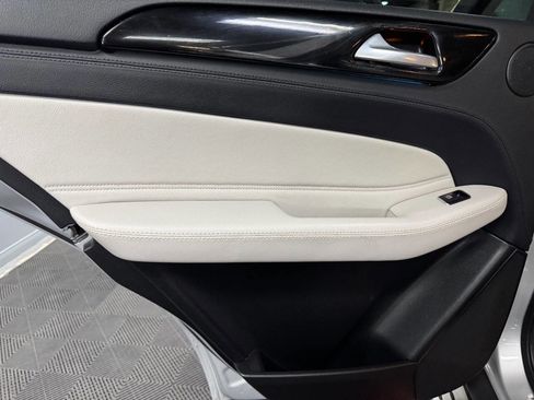 Used 2016 Mercedes-Benz GLE 400 4MATIC image 47