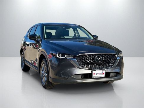 Used 2023 MAZDA CX-5 AWD 2.5 S w/ Preferred Package image 3