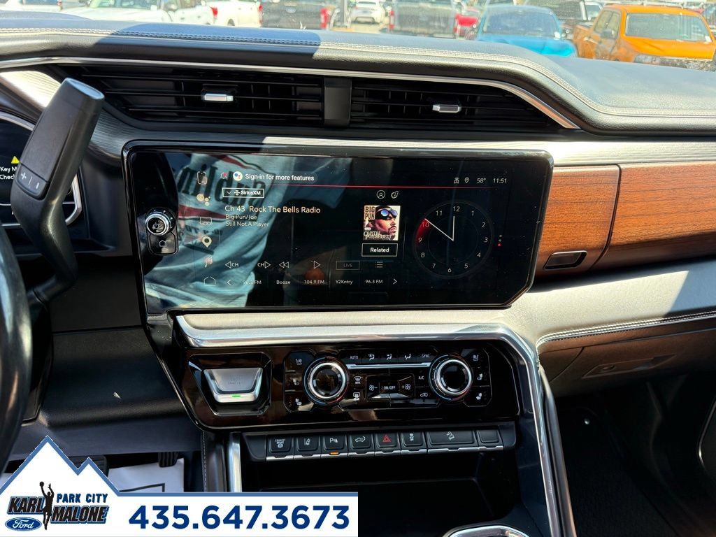 Used 2024 GMC Sierra 3500 Denali Ultimate AWD/4WD image 20