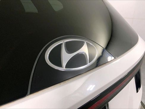 Used 2023 Hyundai Tucson Limited AWD/4WD image 30