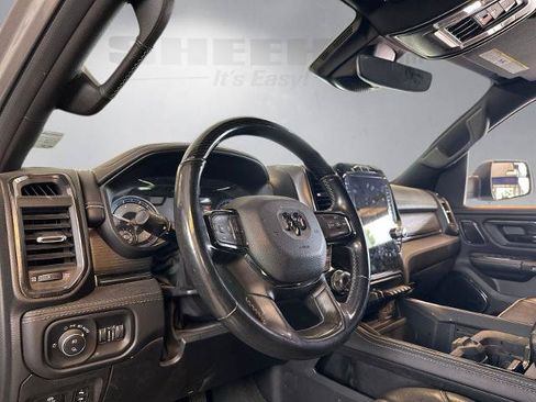 Used 2022 RAM 1500 Limited w/ Night Edition AWD/4WD image 3