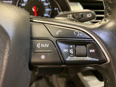 Used 2018 Audi Q7 2.0T Premium Plus w/ Premium Plus Package image 29