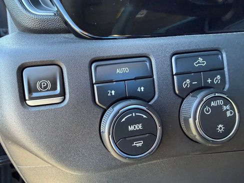 Certified 2023 Chevrolet Silverado 1500 LT image 29