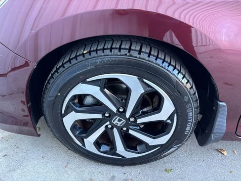 Used 2016 Honda Accord EX-L image 9