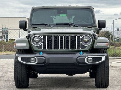 New 2024 Jeep Wrangler Unlimited Sahara image 6