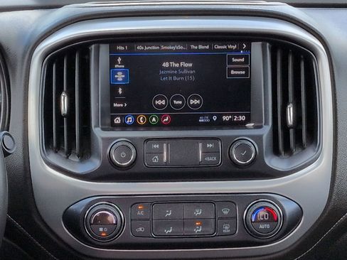 Used 2022 GMC Canyon Elevation w/ Elevation Premium Package image 17