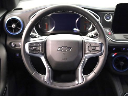 Used 2025 Chevrolet Blazer RS w/ Driver Confidence II Package image 13