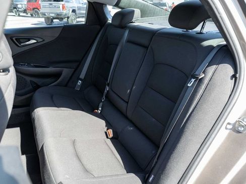 Used 2023 Chevrolet Malibu LT image 14