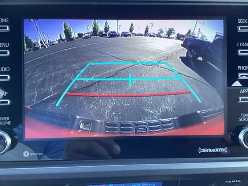 Used 2022 Toyota Tacoma TRD Sport image 18