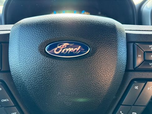 Used 2015 Ford F150 XLT w/ Equipment Group 302A Luxury image 25