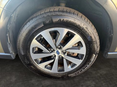 Used 2021 Subaru Outback Premium AWD/4WD image 36