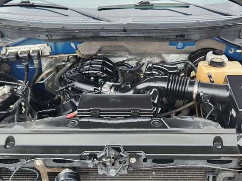 Used 2012 Ford F150 XLT w/ XLT Chrome Pkg image 19