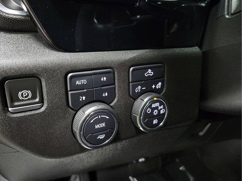 Used 2023 Chevrolet Silverado 1500 RST image 12