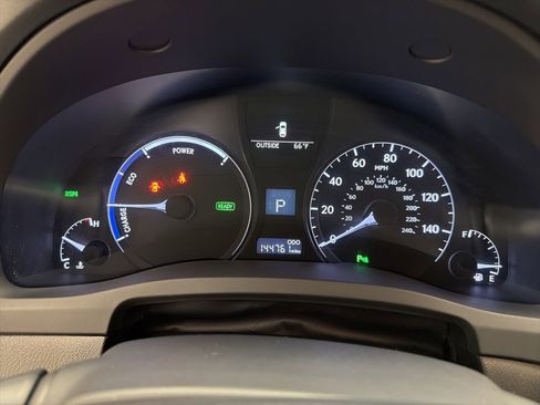 Used 2015 Lexus RX 450h AWD image 24